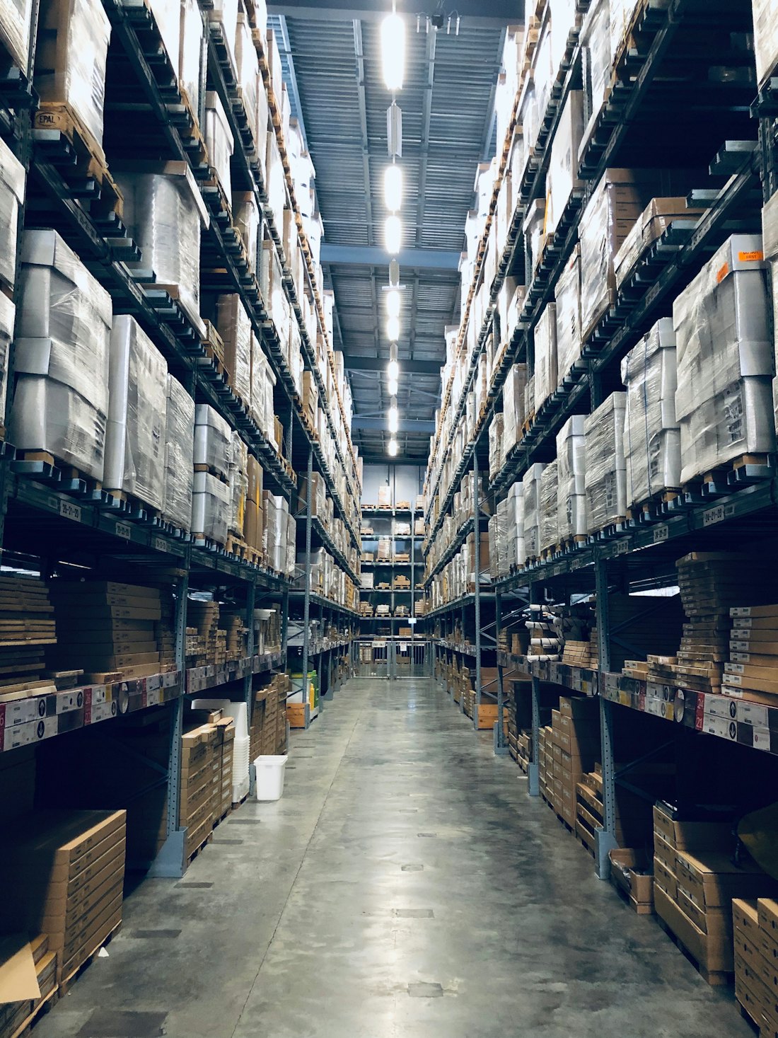 MFH Lojistik depolama ve stok yönetimi deposu